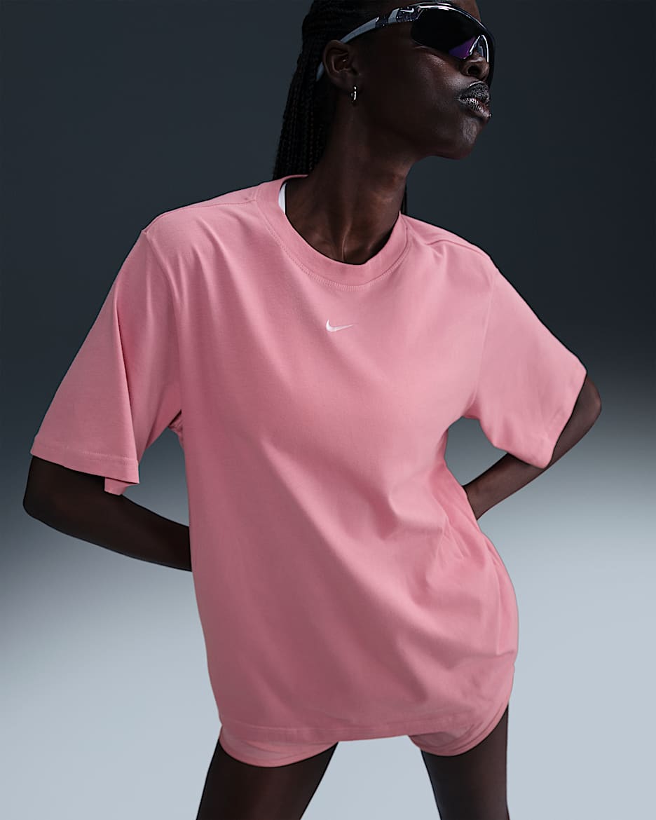 Nike Sportswear Essential Women's T-Shirt - Elemental Pink