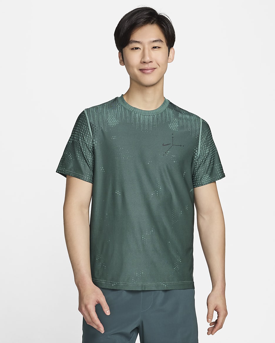 ナイキ A.P.S. メンズ Dri-FIT ADV ショートスリーブ バーサタイル トップ - バイコスタル/ブラック/ブラック
