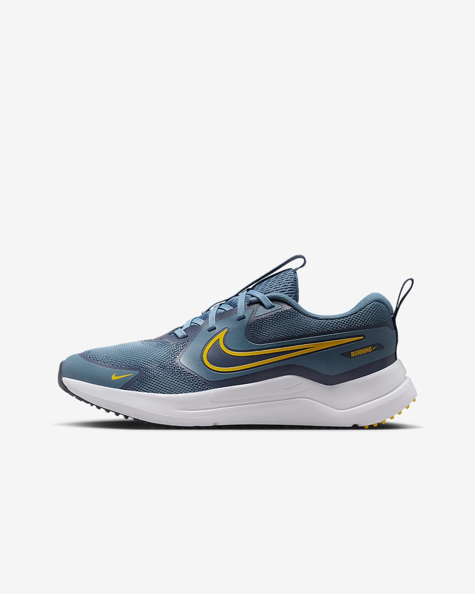 Tenis de correr en pavimento para niños grandes Nike Cosmic Runner - Azul humeante/Trueno azul/Blanco/Oro universitario