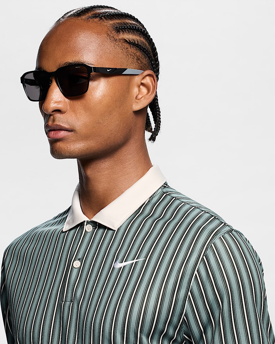 Nike Radeon Valor Sunglasses - Black/Grey