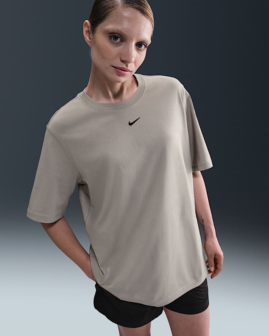 Nike Sportswear Essential Damen-T-Shirt - College Grey