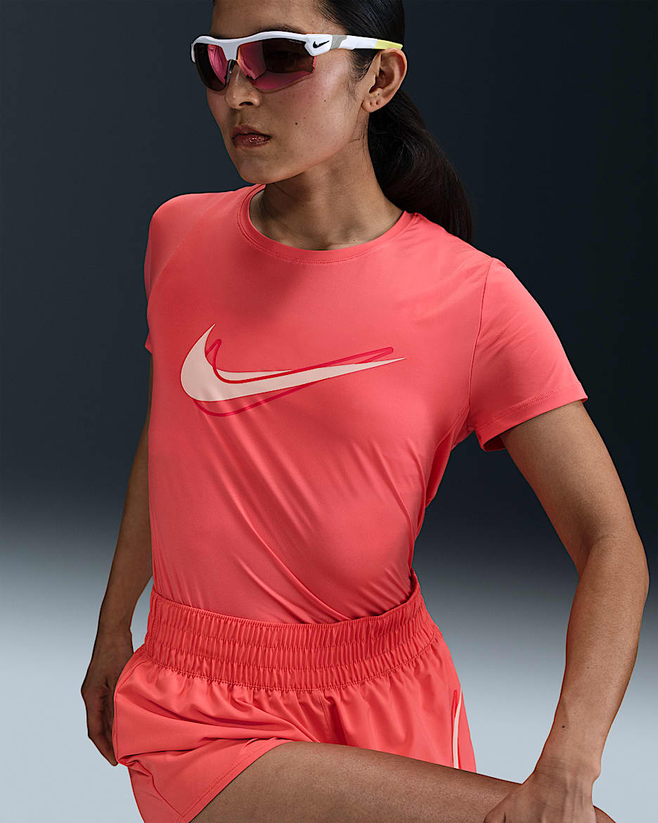 Nike One Swoosh Women's Dri-FIT Short-Sleeve Running Top - Magic Ember