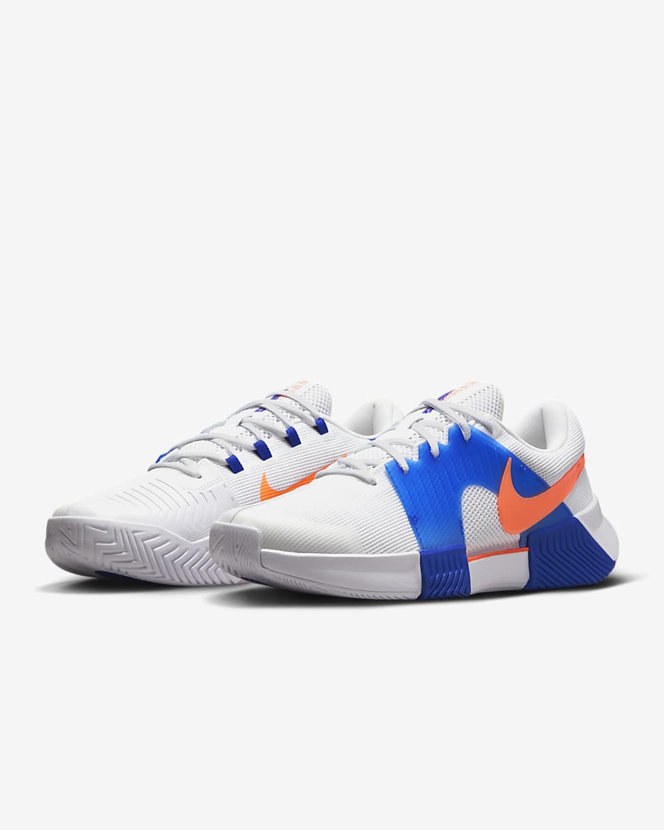 Nike Zoom GP Challenge 1 Men's Hard Court Tennis Shoes - White/Hyper Royal/Hyper Crimson