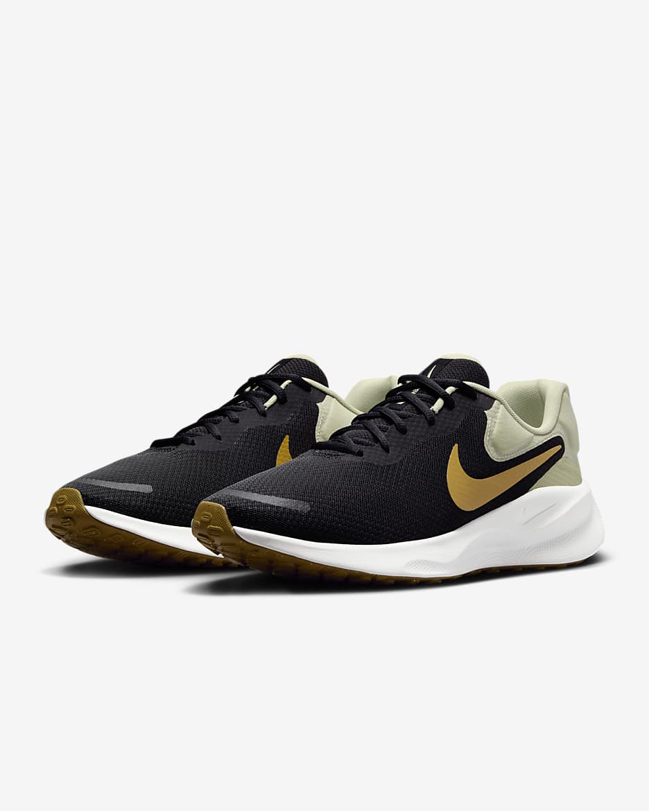 Tenis para correr en pavimento para hombre Nike Revolution 7 - Negro/Aura oliva/Blanco cumbre/Broncino