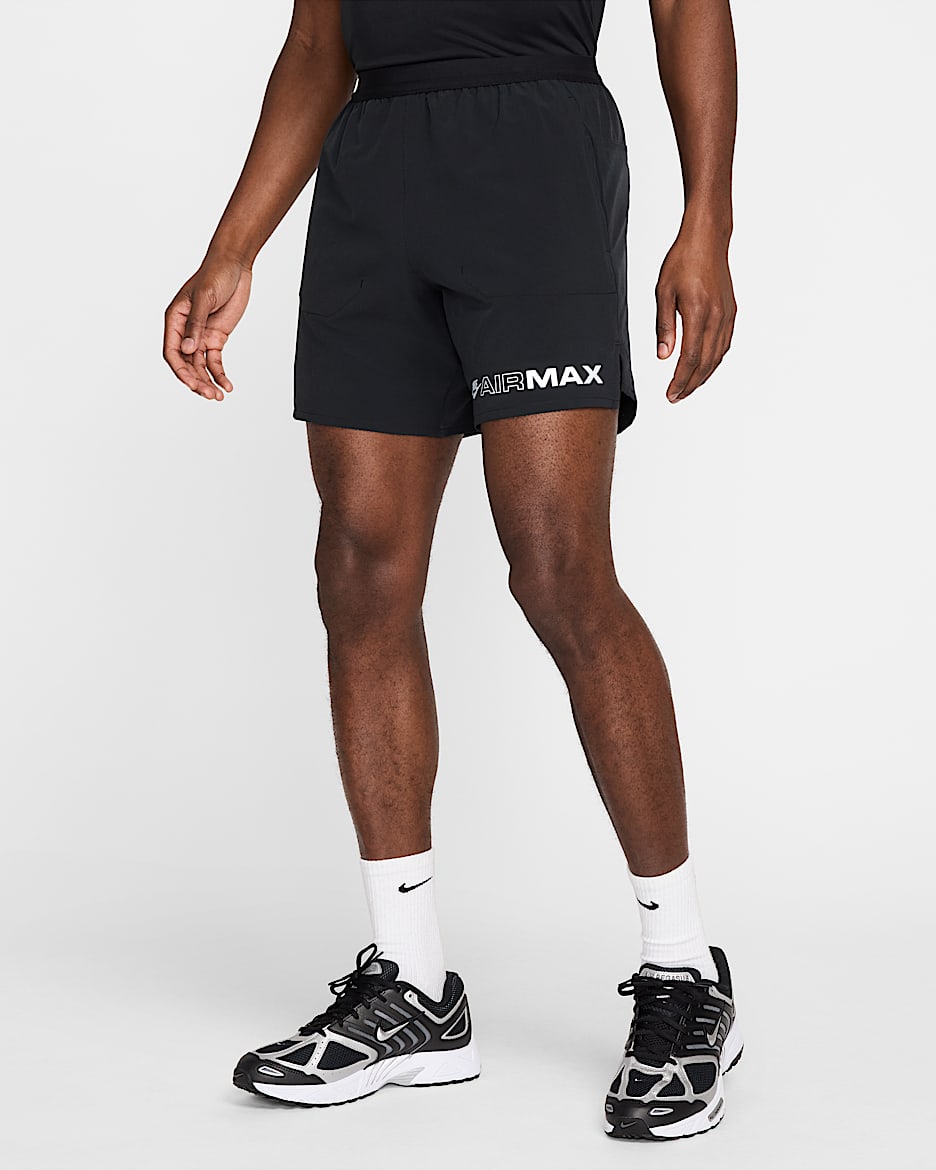 Męskie spodenki z tkaniny Nike Air Max - Czerń/Czerń
