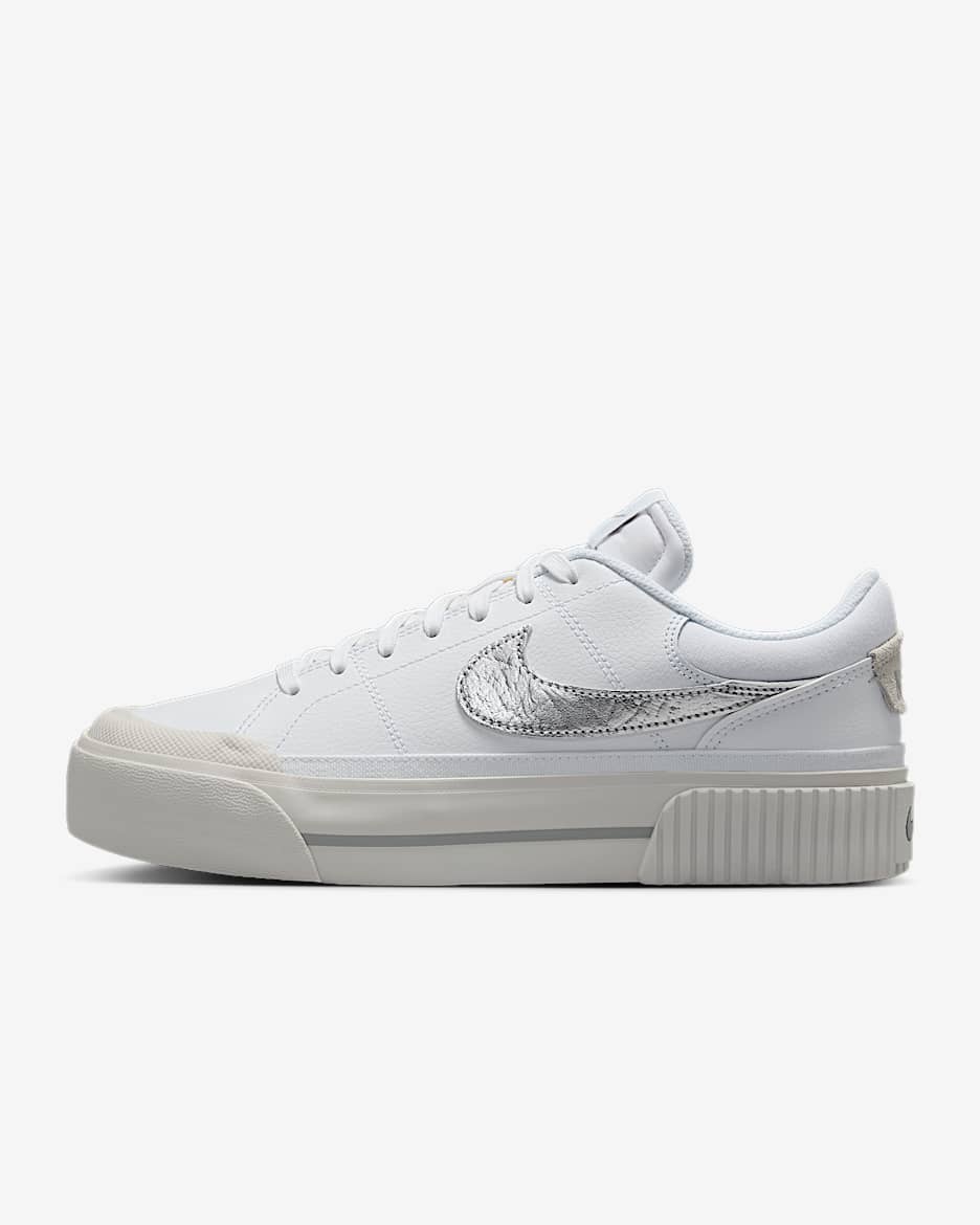 Tenis para mujer Nike Court Legacy Lift - Blanco/Hueso claro/Polvo fotón/Plata metalizado
