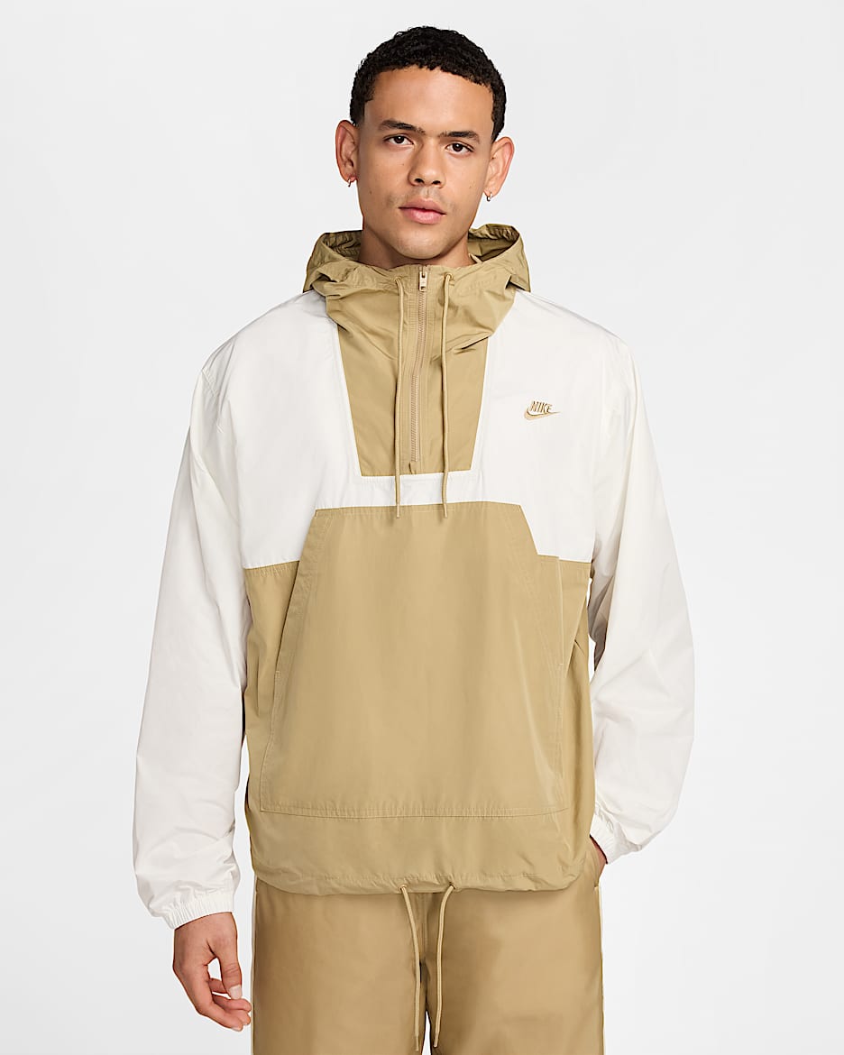 Chamarra tipo anorak Marina para hombre Nike Club - Vela/Beige paracaídas/Caqui claro/Beige paracaídas