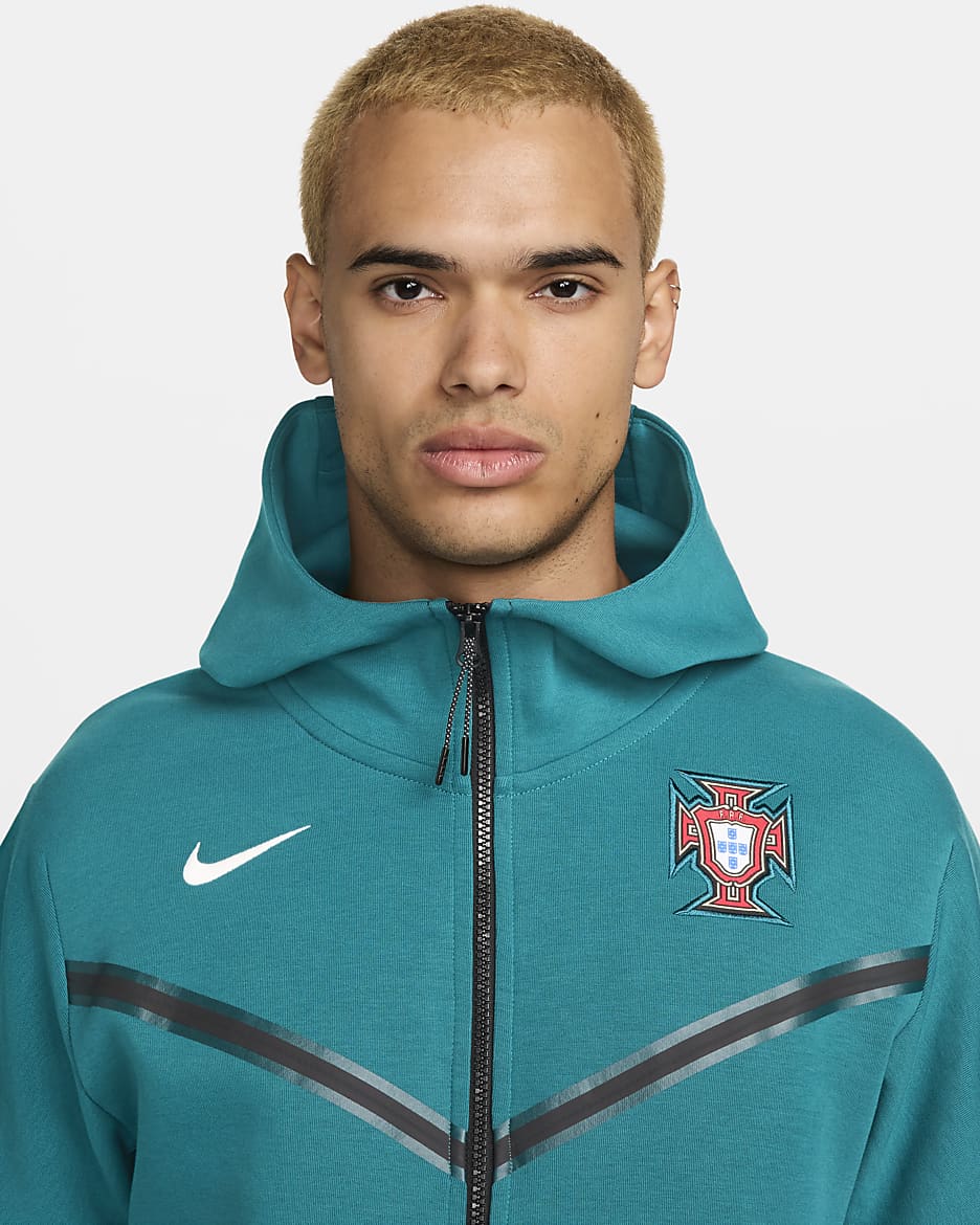 Portugália Tech Fleece Windrunner Nike Soccer hosszú cipzáras, kapucnis férfipulóver - Geode Teal/Sail