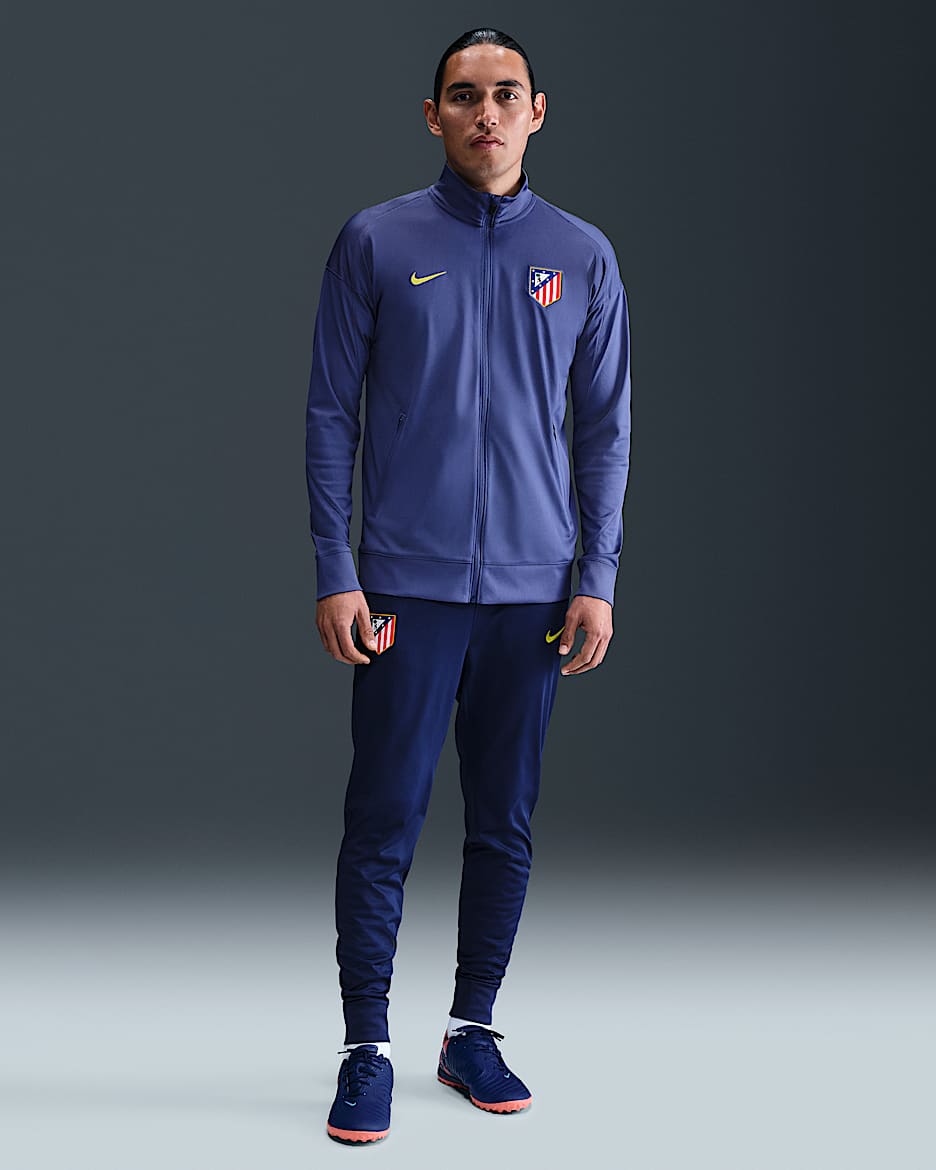 Atlético Madrid Strike Nike Dri-FIT Fußball-Trainingsanzug aus Strickmaterial (Herren) - Dark Purple Dust/Binary Blue/Vibrant Yellow