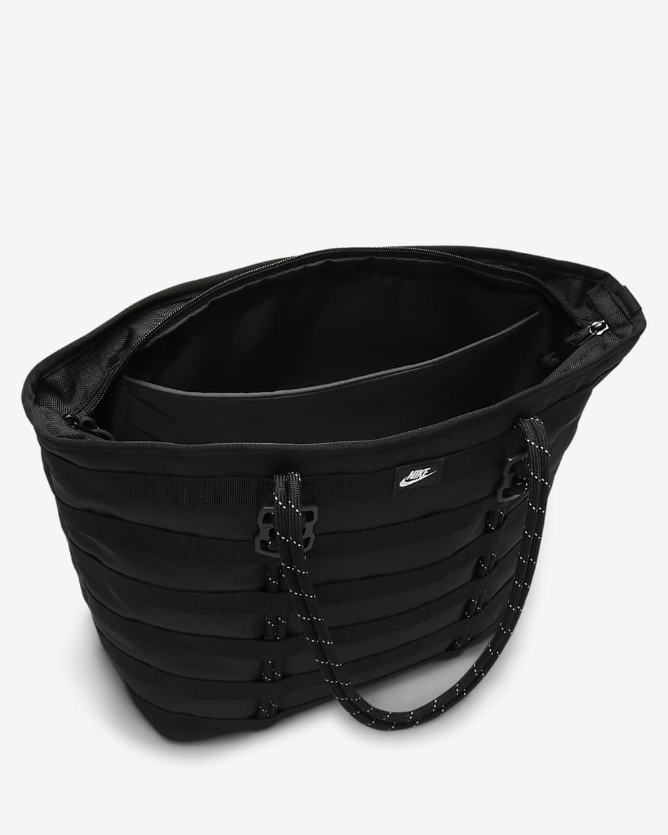 Nike Sportswear RPM bæreveske (26 L) - Svart/Svart/Hvit
