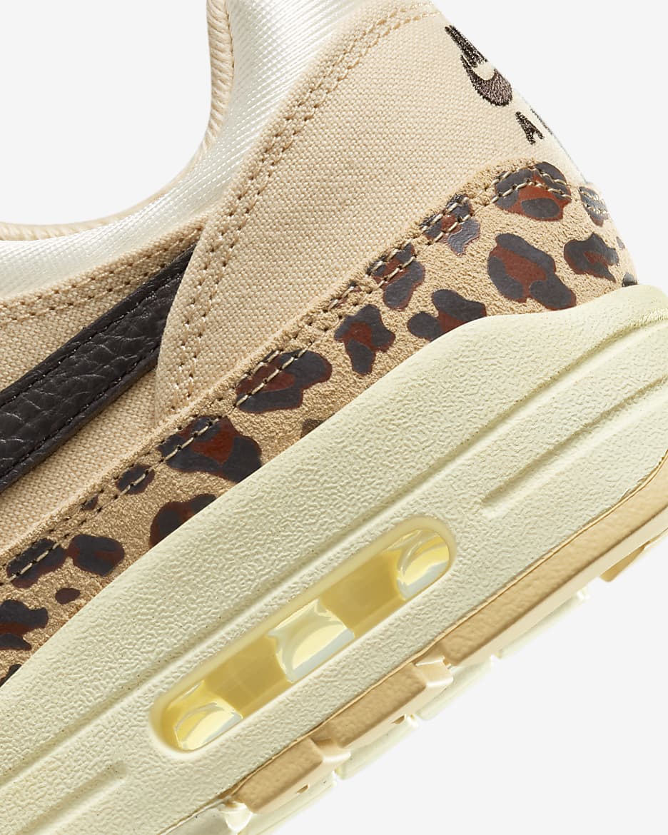 Nike Air Max 1 '87 Women's Shoes - Sesame/Coconut Milk/Amber Brown/Cacao Wow