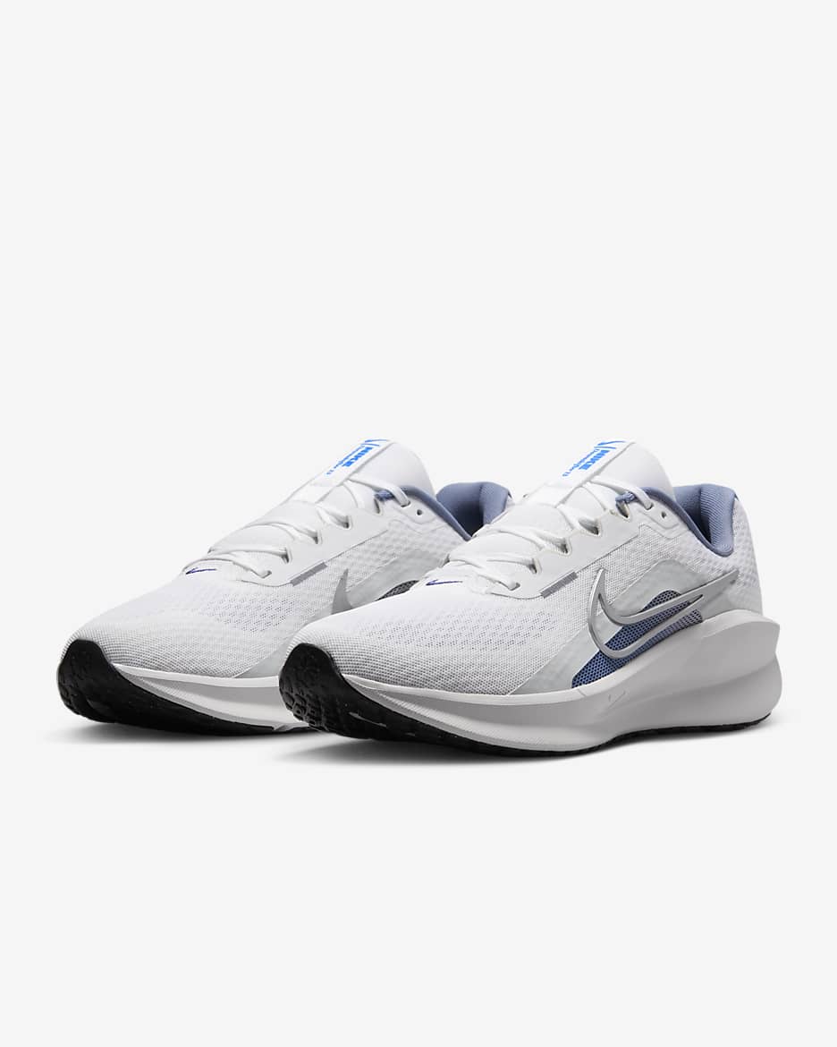 Tenis de correr en pavimento para hombre Nike Downshifter 13 - Blanco/Pizarra cenizo/Polvo fotón/Plata metalizado