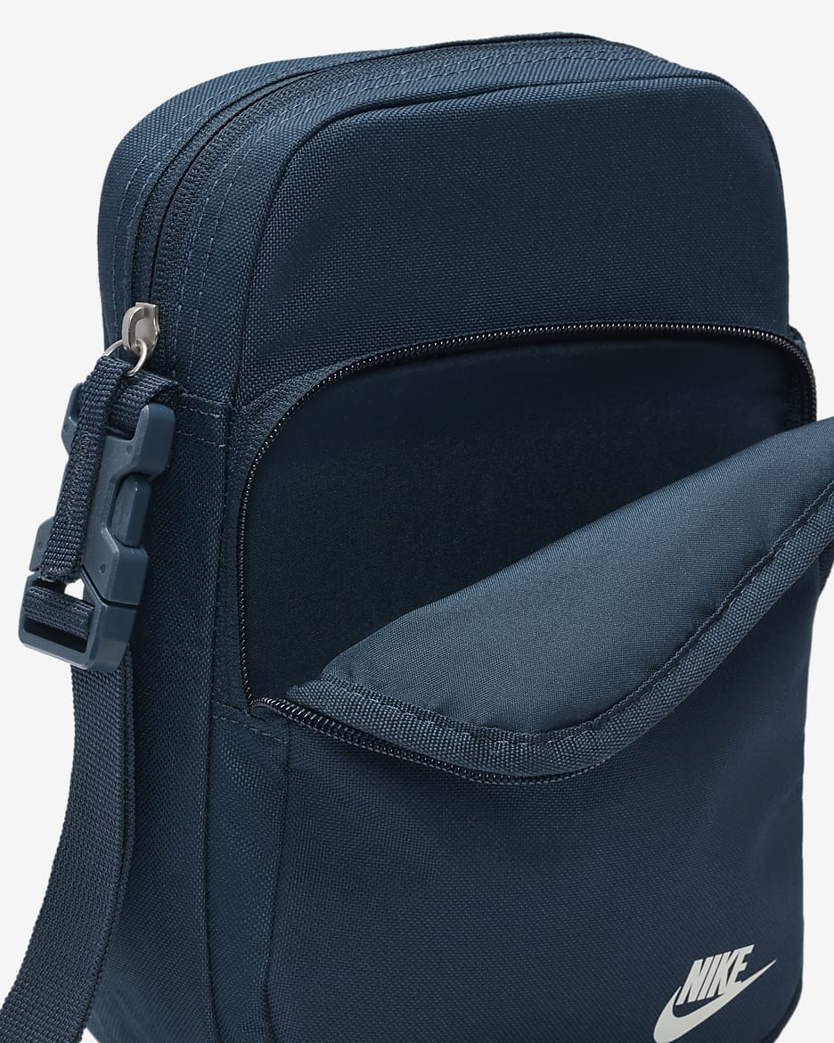 Nike Heritage Cross-Body Bag (4L) - Armoury Navy/Armoury Navy/Sail