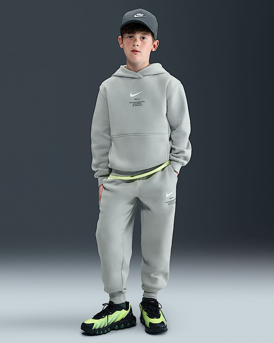 Nike Sportswear Fleece-Jogger für ältere Kinder (Jungen) - Light Smoke Grey/Weiß