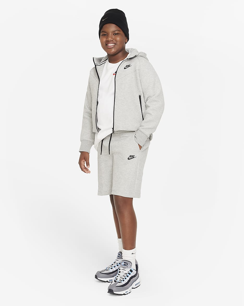 Kraťasy Nike Sportswear Tech Fleece pro větší děti (chlapce) (rozšířená velikost) - Dark Grey Heather/Černá/Černá