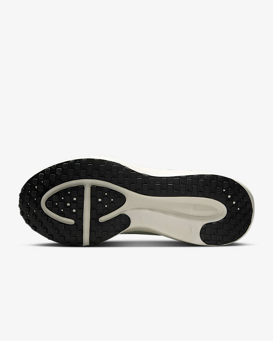 Nike Revolution 8 Men's Road Running Shoes