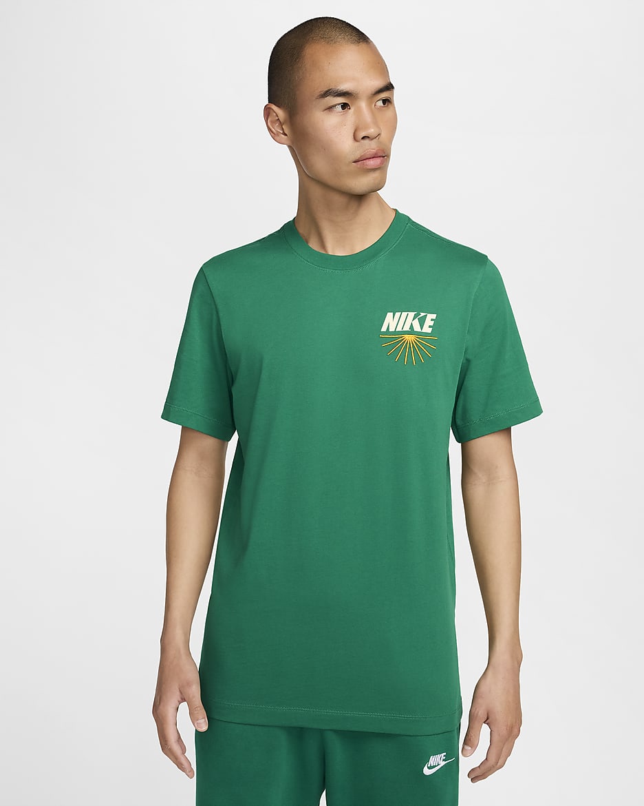 Nike Sportswear Men's T-Shirt - Malachite