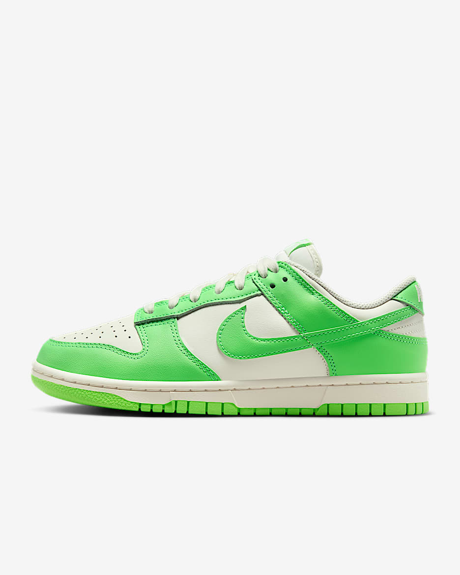 Scarpa Nike Dunk Low – Donna - Sail/Green Strike