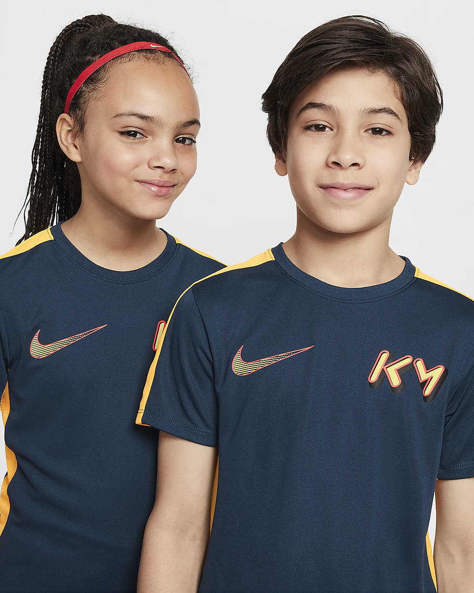 Kylian Mbappé 大童 Dri-FIT Academy23 足球上衣 - Armory Navy/Laser Orange