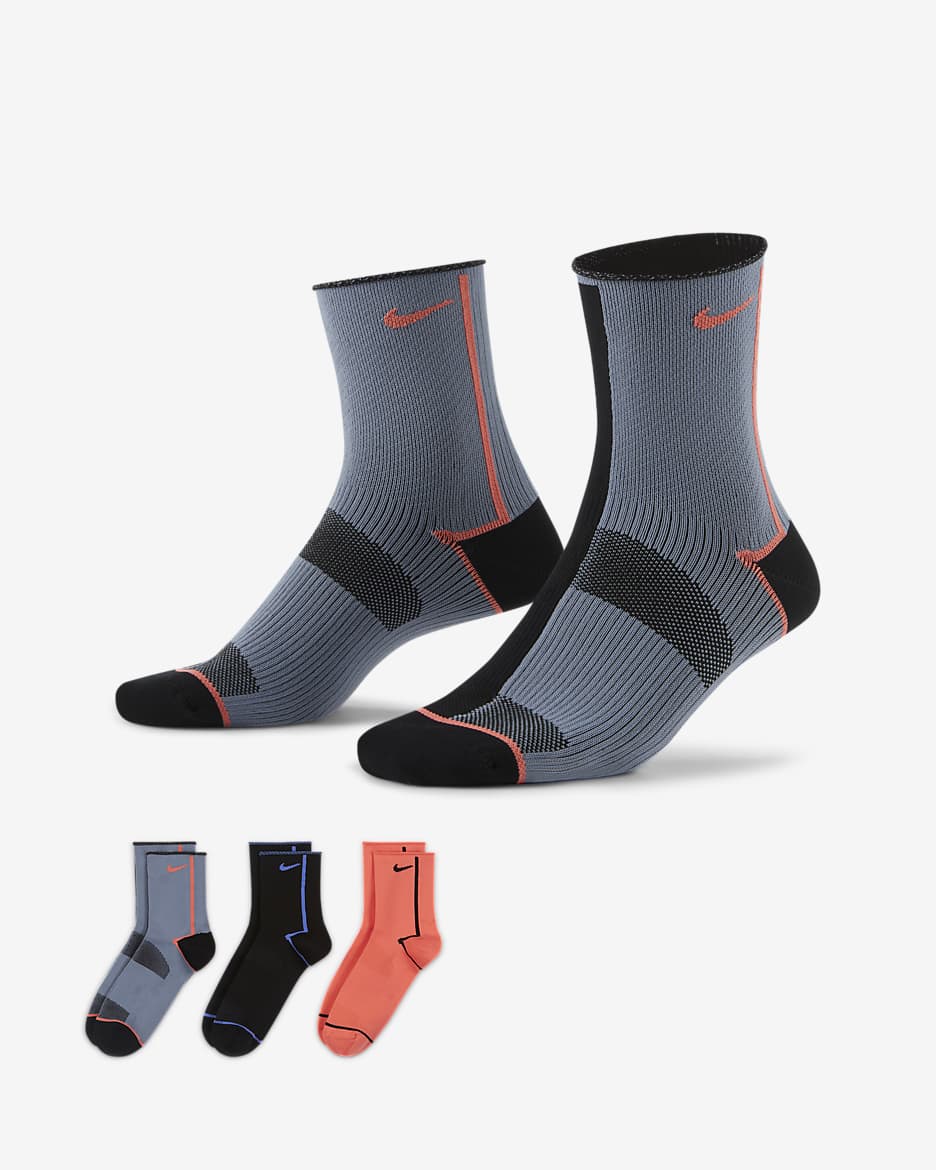 Nike Everyday Plus Lightweight Women's Training Ankle Socks (3 Pairs) - Multi-Color