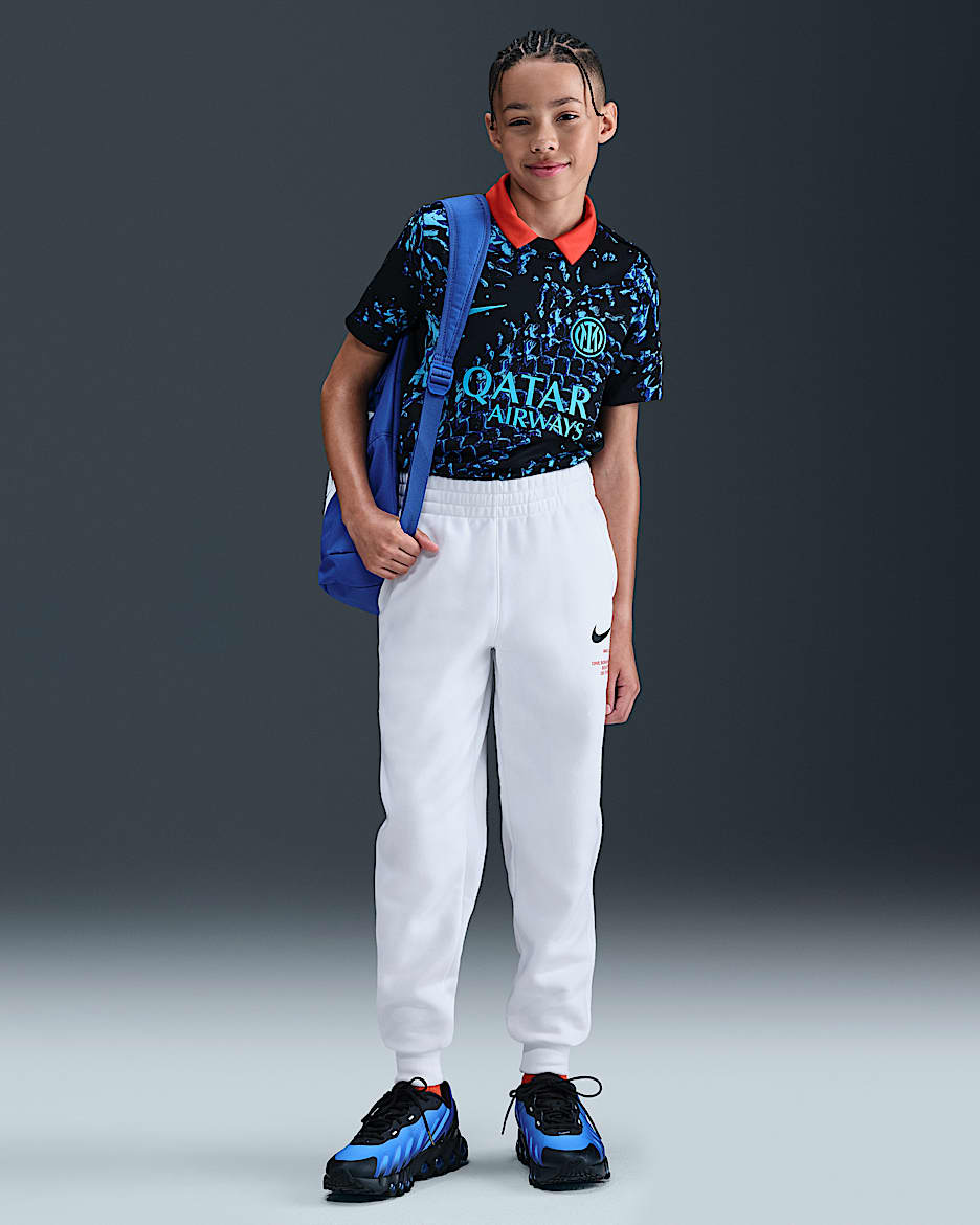 Nike Sportswear Older Kids' (Boys') Fleece Joggers - White/Black