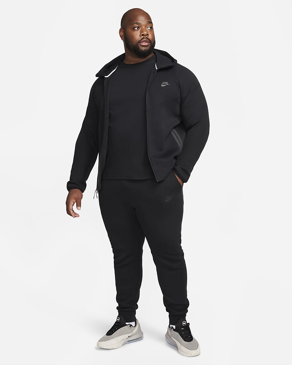 Nike Sportswear Tech Fleece Windrunner cipzáras, kapucnis férfipulóver - Fekete/Fekete