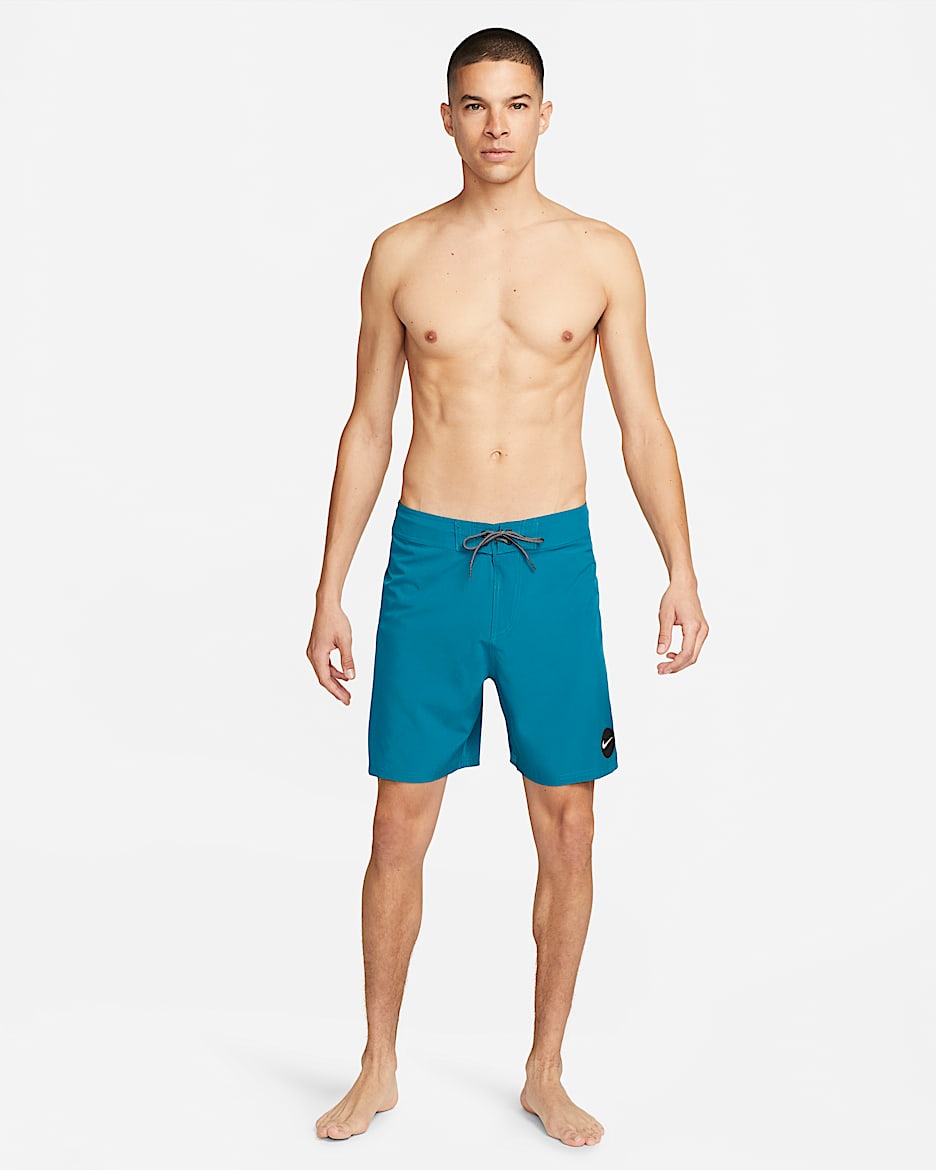 Traje de baño tipo short de playa de 18 cm para hombre Nike Essential - Verde abismo