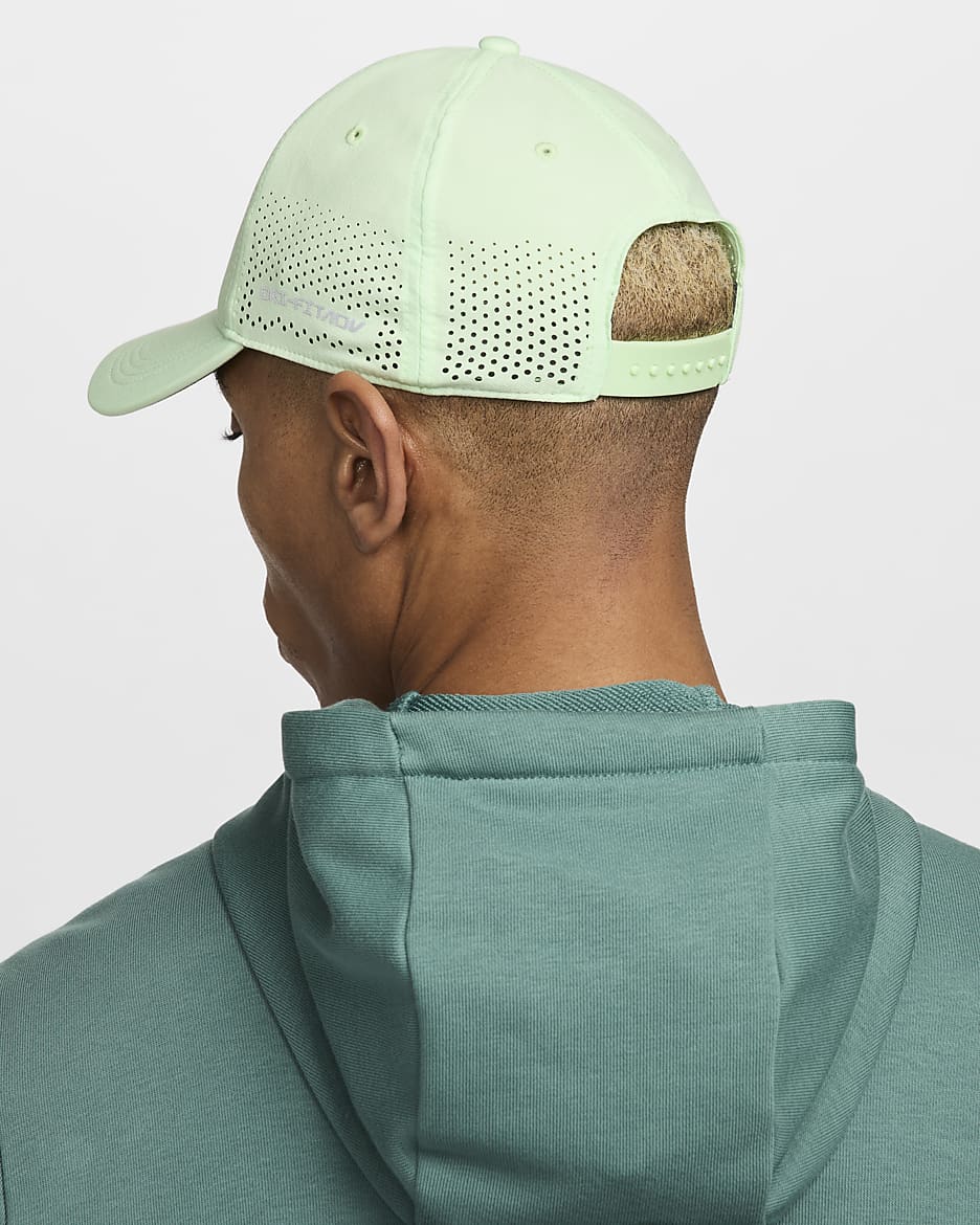 Nike Dri-FIT ADV Club Structured Swoosh Cap - Vapour Green/Black