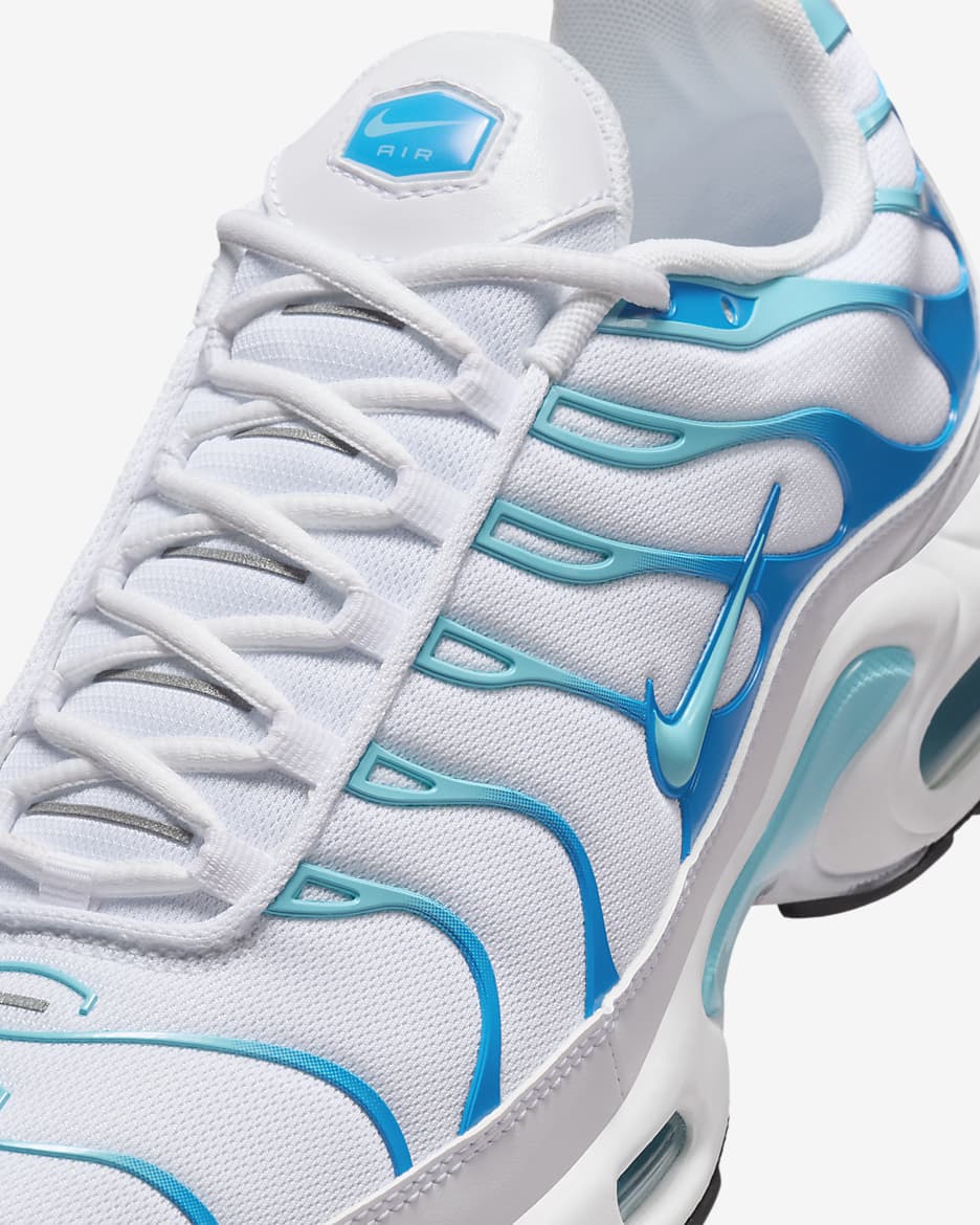 รองเท้าผู้ชาย Nike Air Max Plus - ขาว/Reflect Silver/ดำ/Polarized Blue