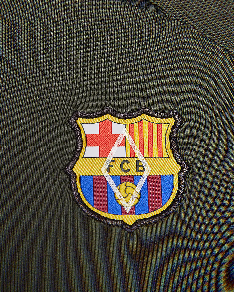 FC Barcelona Strike Men's Nike Dri-FIT Soccer Drill Top. Nike.com