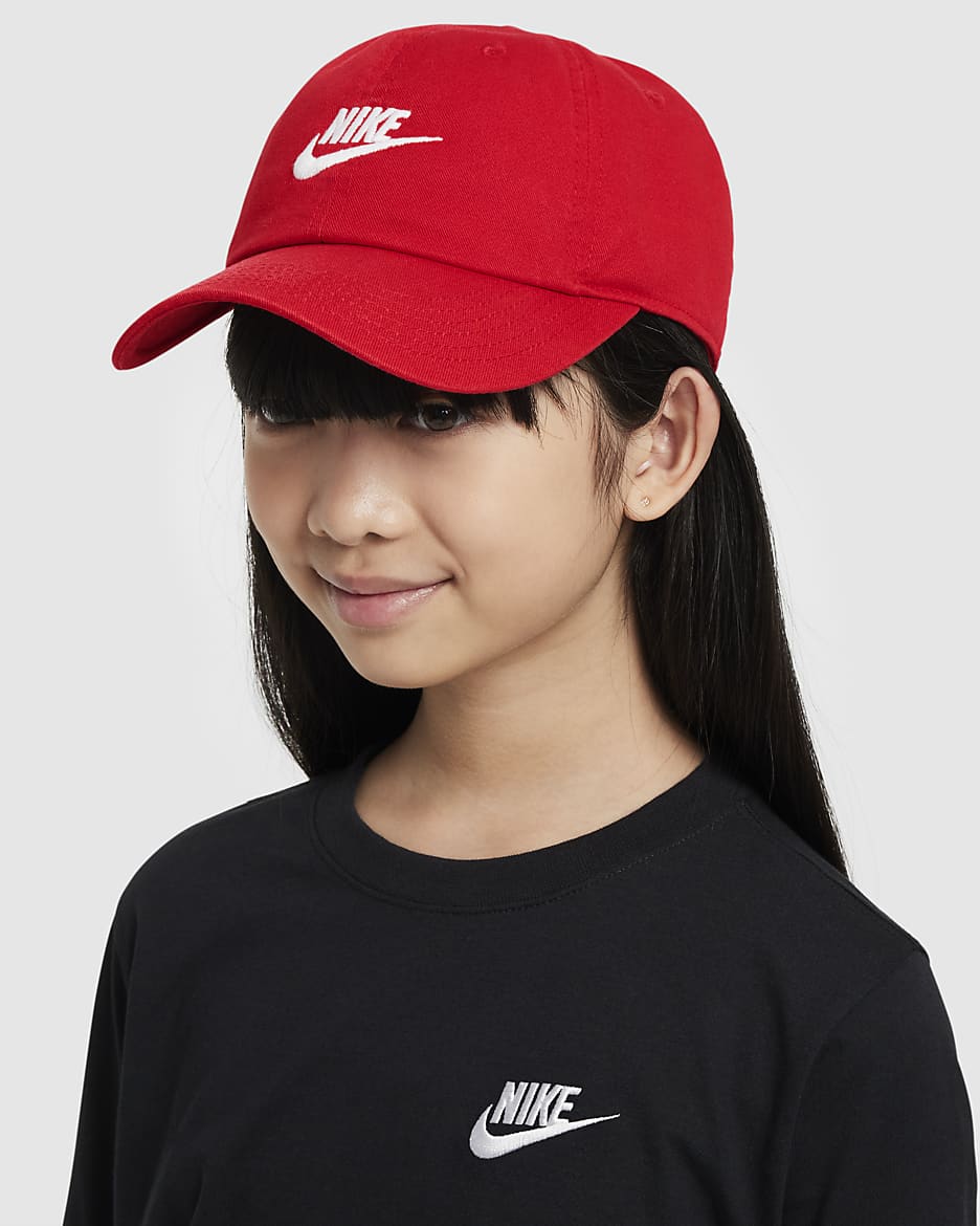 Nike Club Futura ustrukturert, vasket caps til barn - University Red/Hvit