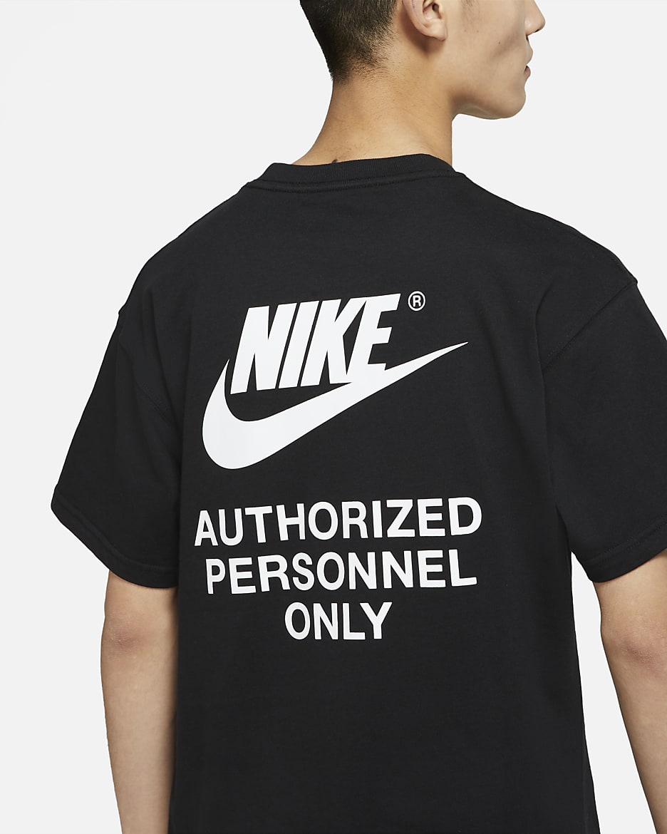 Nike Sportswear Men's T-Shirt - Black