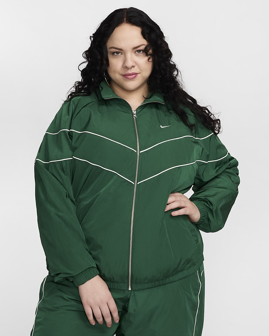 Nike Windrunner 女款寬鬆 UV 梭織全長式拉鍊外套 (加大尺寸) - Gorge Green/Sail