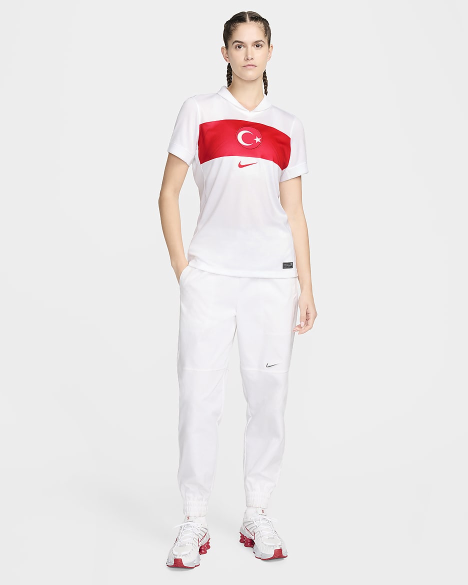 Türkiye 2024/25 Stadium Home Women's Nike Dri-FIT Football Replica Shirt - White/Sport Red/Sport Red