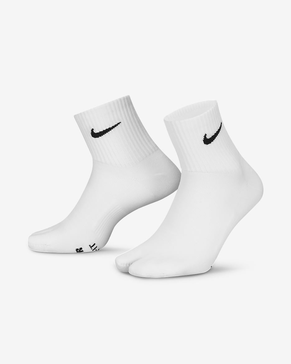 Nike Everyday Plus Lightweight Ankle Split-Toe Socks - White/Black