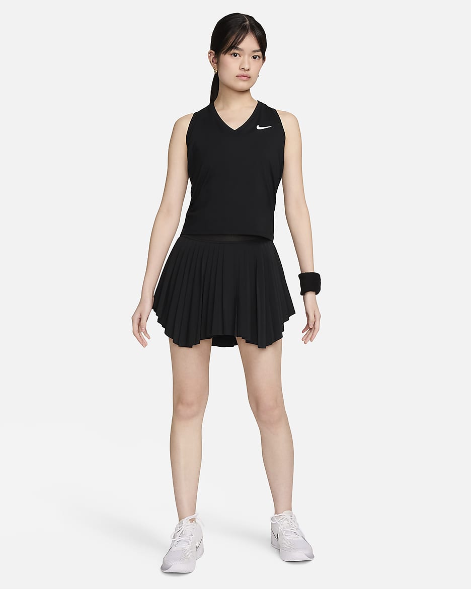 NikeCourt Victory Women's Tennis Tank - Black/White