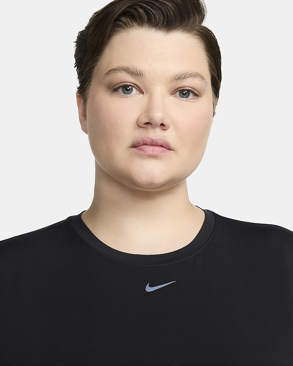 Haut à manches courtes Nike One Classic Dri-FIT pour femme (grande taille) - Noir/Noir