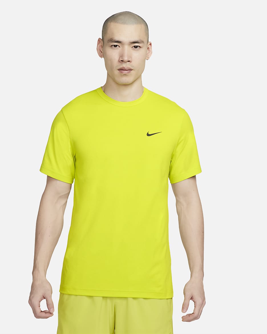 Nike Dri-FIT UV Hyverse 男款短袖健身上衣 - Bright Cactus/黑色