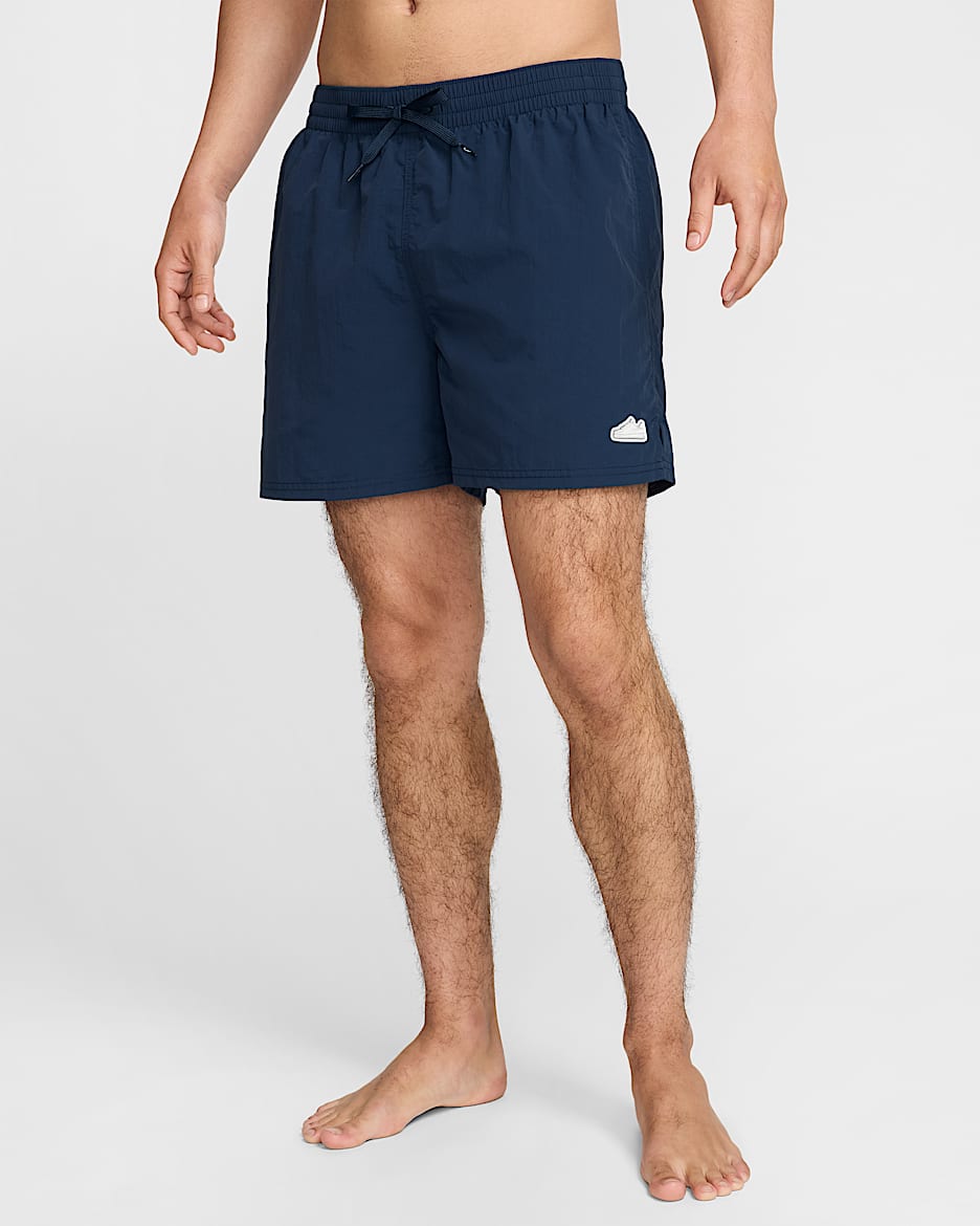Shorts de vóleibol de 13 cm con forro completo para hombre Nike Swim Breaker - Azul marino medianoche/Blanco/Negro/Azul marino medianoche