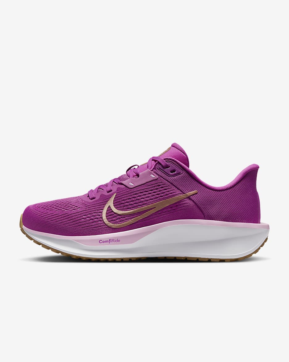 Tenis de correr en pavimento para mujer Nike Quest 6 - Fucsia cálido/Rosa extremo/Blanco/Bronce rojo metálico