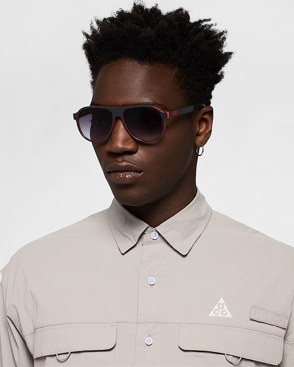 Nike Vintage Icon Sunglasses - Dark Smoke/Grey