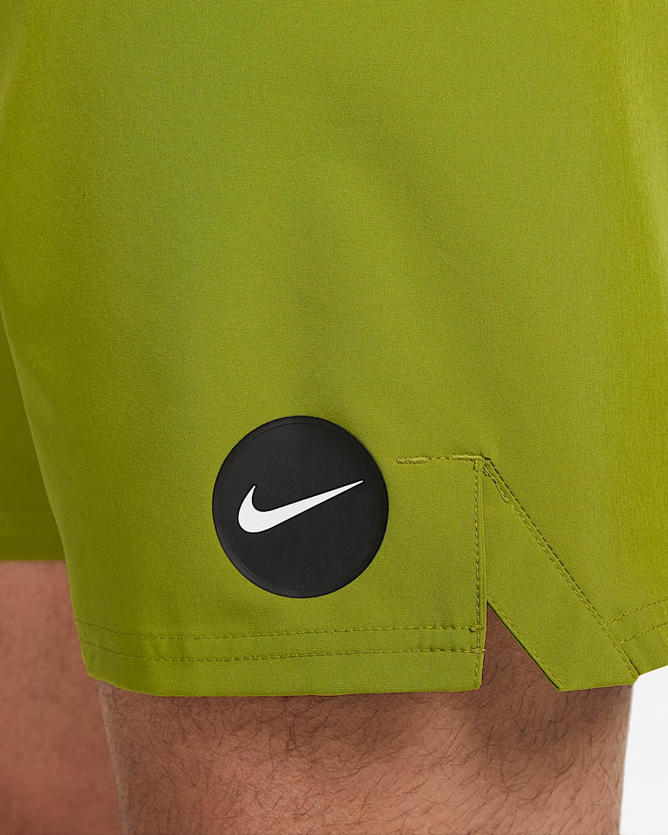 Traje de baño tipo short de playa de 18 cm para hombre Nike Essential - Musgo