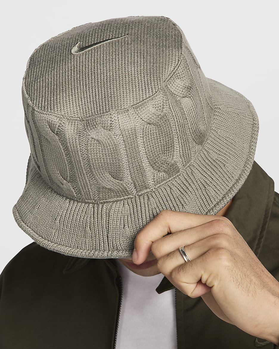 Nike Life Apex Reversible Bucket Hat - Dark Stucco/Light Pumice