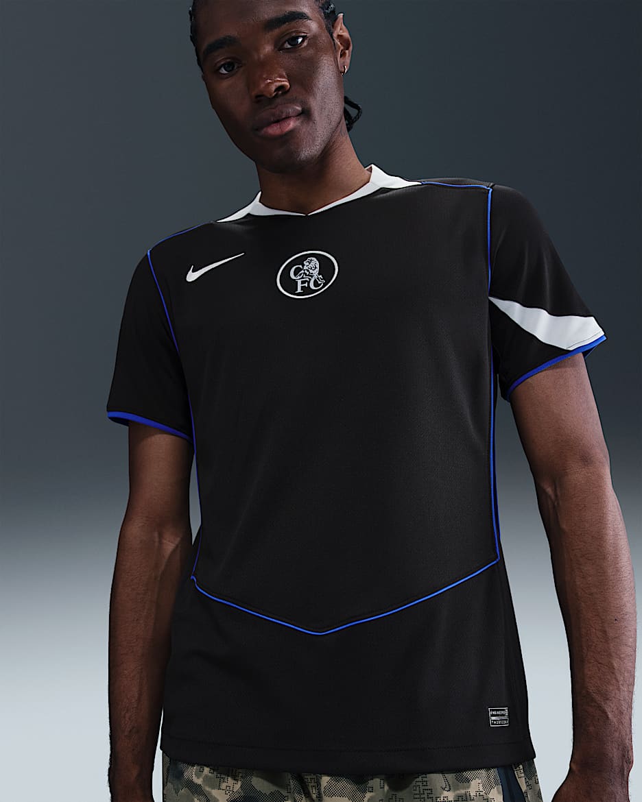 Chelsea FC 2025/26 Stadium Derde Nike Total 90 replicavoetbalshirt met Dri-FIT voor heren - Zwart/Field Silver/Game Royal/Field Silver