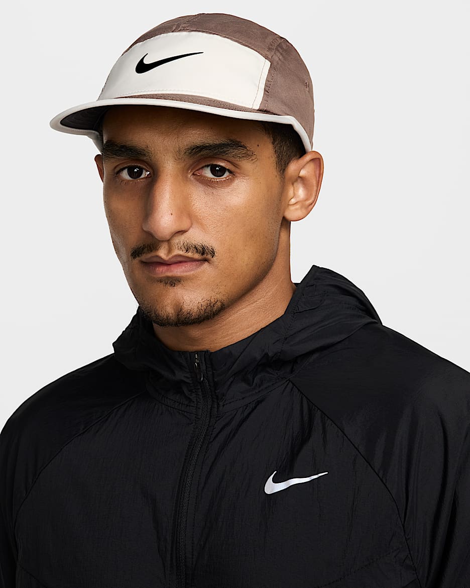 Nike Dri-FIT Fly Unstructured Swoosh Cap - Mink Brown/Phantom/Black