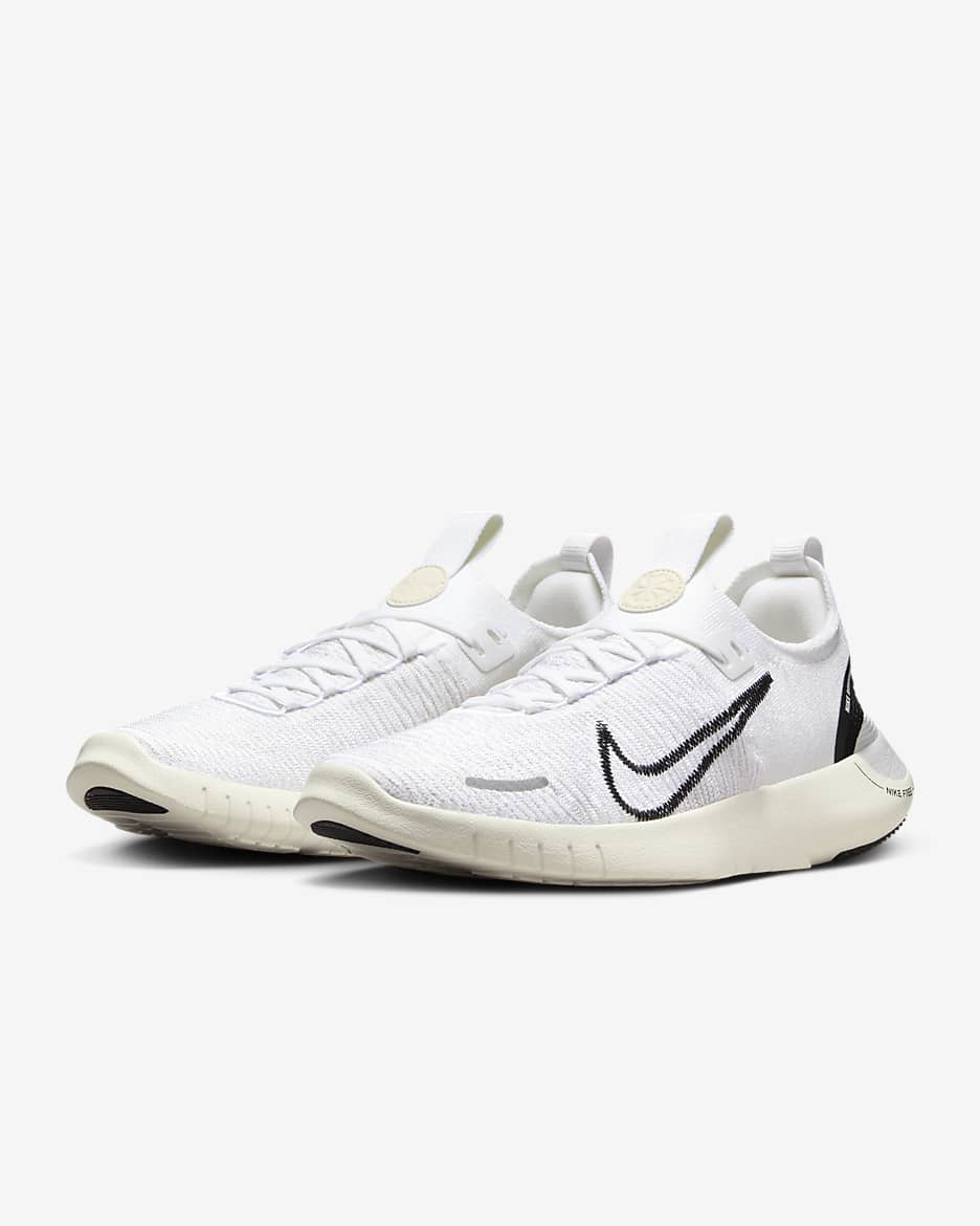 Löparsko för hårt underlag Nike Free RN NN för kvinnor - Vit/Coconut Milk/Photon Dust/Svart