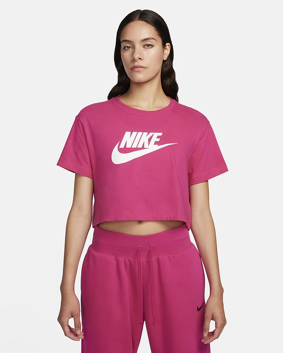เสื้อยืดเอวลอยผู้หญิง Nike Sportswear Essential - Fireberry