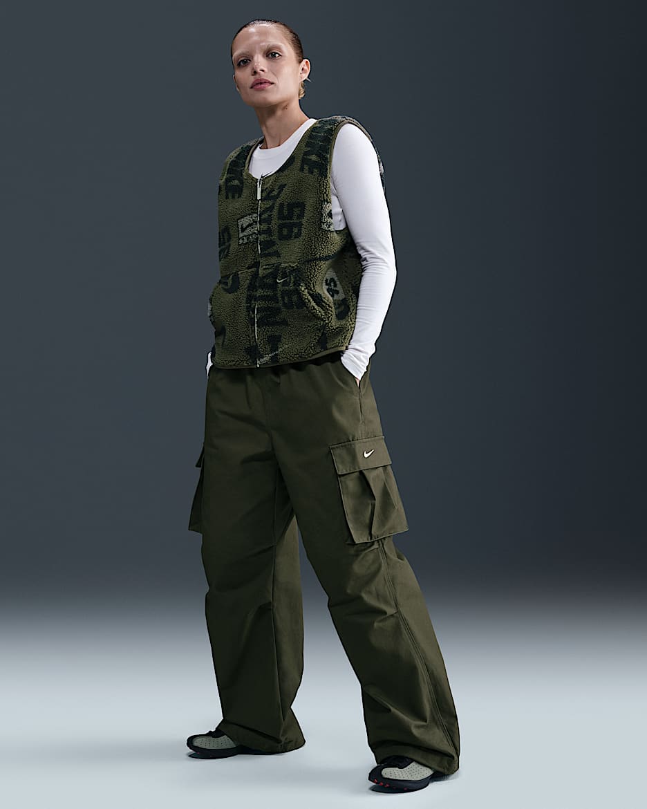 Nike Sportswear Women's Mid-Rise Oversized Woven Cargo Pants - Medium Olive/Sail