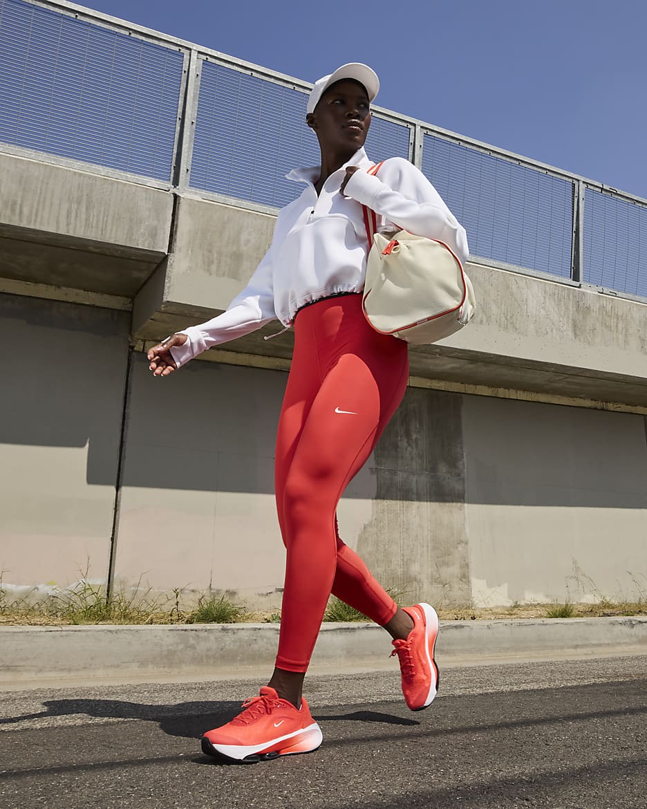 Nike Versair work-outschoenen voor dames - Bright Crimson/Zwart/Lilac Bloom/Metallic Silver