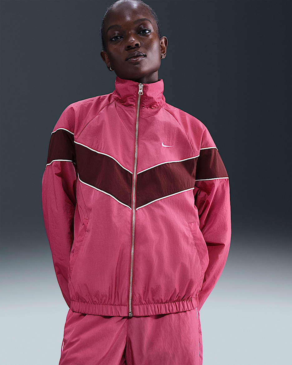 Veste à zip tissée ample UV Nike Windrunner pour femme - Sweet Beet/Sail/Burgundy Crush/Sail